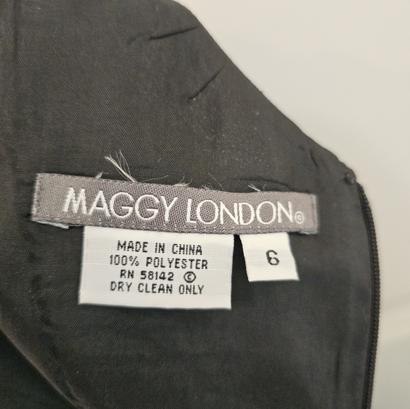 Maggy London Women's Black Dress with Red Embroidery & Beaded Straps Size 6 NWT - Picture 7 of 7